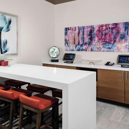 Hilton Garden Inn Denver/Торнтън Екстериор снимка