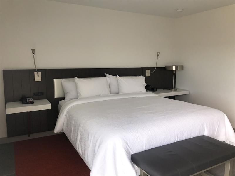 Hilton Garden Inn Denver/Торнтън Екстериор снимка