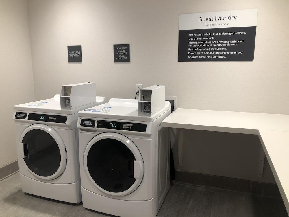 Hilton Garden Inn Denver/Торнтън Екстериор снимка