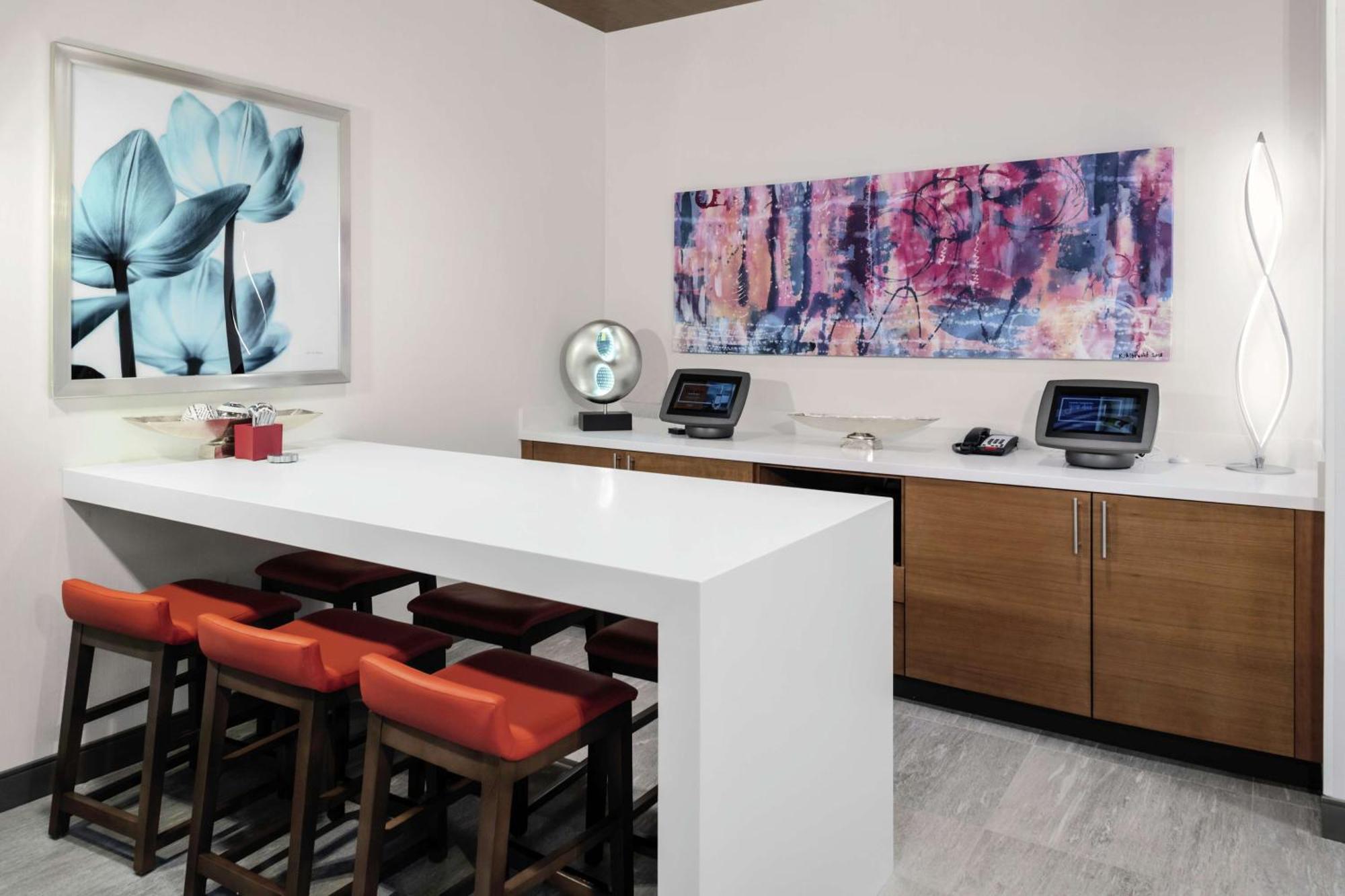 Hilton Garden Inn Denver/Торнтън Екстериор снимка