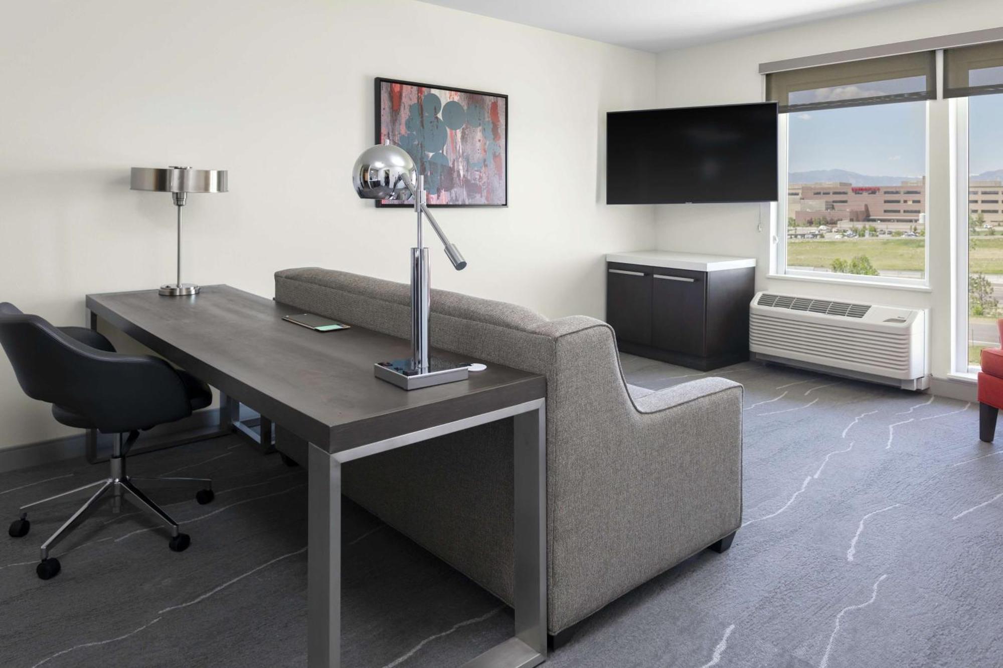 Hilton Garden Inn Denver/Торнтън Екстериор снимка