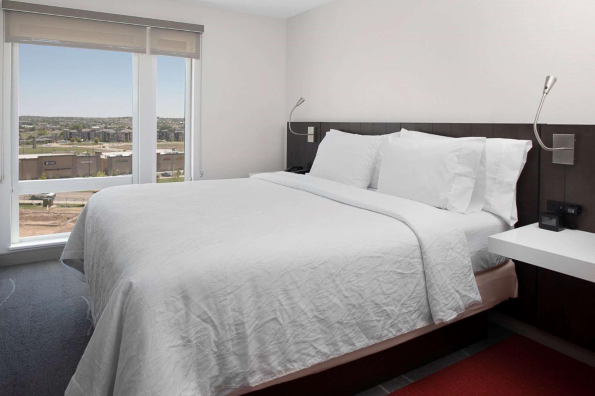 Hilton Garden Inn Denver/Торнтън Екстериор снимка